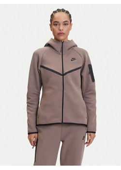Nike Bluza Tech Fleece Windrunner HV6747 Brązowy Regular Fit ze sklepu MODIVO w kategorii Bluzy damskie - zdjęcie 183595746