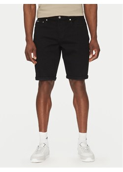 Calvin Klein Jeans Szorty jeansowe J30J327195 Czarny Regular Fit ze sklepu MODIVO w kategorii Spodenki męskie - zdjęcie 183596457