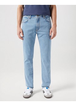 WRANGLER LARSTON MĘSKIE SPODNIE JEANSOWE JEANSY DŻINSY GOOD VIBES 112350666 W18S016839 ze sklepu YouNeedit.pl w kategorii Jeansy męskie - zdjęcie 183597118