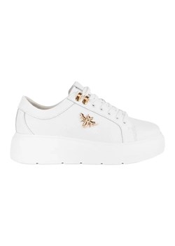Skórzane białe sneakersy na platformie ze sklepu ButyModne.pl w kategorii Buty sportowe damskie - zdjęcie 183597865