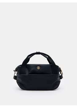 Mohito - Czarna torba z paskiem na ramię - czarny ze sklepu Mohito w kategorii Torby Shopper bag - zdjęcie 183600189