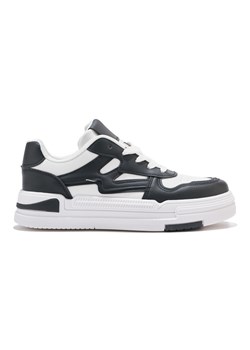 Biało-czarne sneakersy na platformie - id: 202090 - marki ButyModne.pl - 183603529 Biało-czarne sneakersy na platformie ze sklepu ButyModne.pl w kategorii Buty sportowe damskie - zdjęcie 183603529