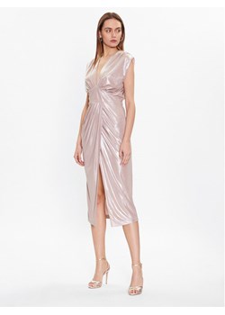 Rinascimento Sukienka koktajlowa CFC0113001003 Beżowy Slim Fit ze sklepu MODIVO w kategorii Sukienki - zdjęcie 183604557