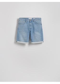Reserved - Szorty slim fit z zakładkami - niebieski ze sklepu Reserved w kategorii Spodenki męskie - zdjęcie 183605437