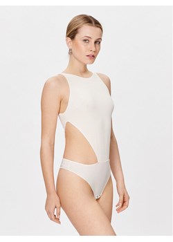 Undress Code Body Naked Instinct 537 Écru Slim Fit ze sklepu MODIVO w kategorii Bluzki damskie - zdjęcie 183612595