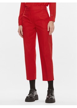 Tommy Hilfiger Chinosy WW0WW40504 Czerwony Straight Fit ze sklepu MODIVO w kategorii Spodnie damskie - zdjęcie 183612807