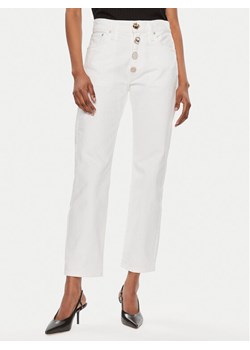ViCOLO Jeansy DB5114 Biały Straight Leg ze sklepu MODIVO w kategorii Jeansy damskie - zdjęcie 183612896