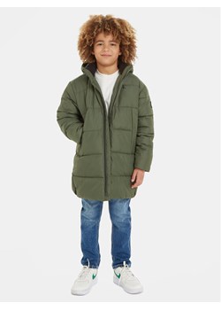 Calvin Klein Jeans Kurtka zimowa Essential IB0IB01277 Zielony Regular Fit - id: 0000302815401 - marki Calvin Klein - 183613087 Calvin Klein Jeans Kurtka zimowa Essential IB0IB01277 Zielony Regular Fit ze sklepu MODIVO w kategorii Kurtki chłopięce - zdjęcie 183613087