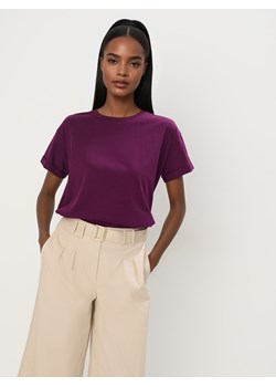 Mohito - Bawełniany ciemnofioletowy t-shirt - ciemny fiolet ze sklepu Mohito w kategorii Bluzki damskie - zdjęcie 183616598