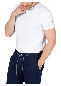 Timezone Koszulka w kolorze białym ze sklepu Limango Polska w kategorii T-shirty męskie - zdjęcie 183624718