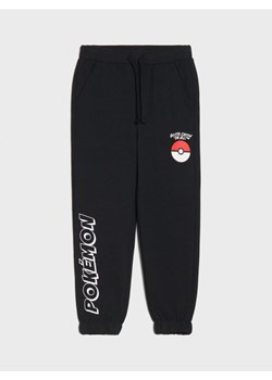 Sinsay - Spodnie dresowe ze ściągaczami Pokemon - czarny ze sklepu Sinsay w kategorii Spodnie chłopięce - zdjęcie 183627186