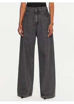 Rinascimento Jeansy CFC0120195003 Szary Regular Fit ze sklepu MODIVO w kategorii Jeansy damskie - zdjęcie 183631376