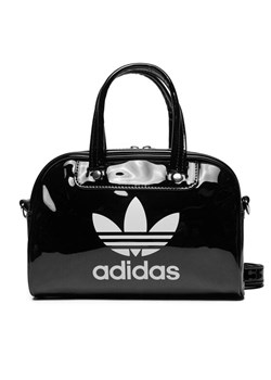 adidas Torebka Adicolor Mini Bowling Bag IX7498 Czarny ze sklepu MODIVO w kategorii Torby Shopper bag - zdjęcie 183639566