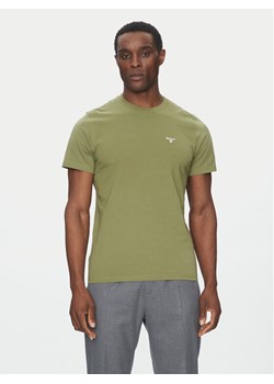 Barbour T-Shirt Essential Sports MTS0331OL39 Zielony Tailored Fit ze sklepu MODIVO w kategorii T-shirty męskie - zdjęcie 183645389