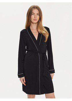 Hunkemöller Szlafrok Essentials 205116 Czarny - id: 0000304557651 - marki Hunkemöller - 183645418 Hunkemöller Szlafrok Essentials 205116 Czarny ze sklepu MODIVO w kategorii Szlafroki damskie - zdjęcie 183645418