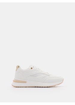 Mohito - Sneakersy - biały ze sklepu Mohito w kategorii Buty sportowe damskie - zdjęcie 183645926