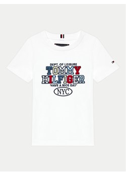 Tommy Hilfiger T-Shirt Sports KB0KB08664 S Biały Regular Fit ze sklepu MODIVO w kategorii T-shirty chłopięce - zdjęcie 183653116