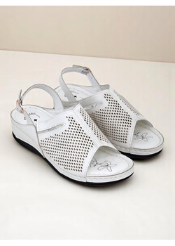 Royalfashion Damskie sandały na niskim koturnie Mira ze sklepu royalfashion.pl w kategorii Sandały damskie - zdjęcie 183657976