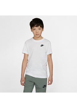 T-shirt dla dużych dzieci Nike Sportswear - Biel ze sklepu Nike poland w kategorii T-shirty chłopięce - zdjęcie 183658738