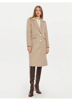 Guess Płaszcz zimowy Nancy W4BL32 WGJG2 Beżowy Regular Fit ze sklepu MODIVO w kategorii Płaszcze damskie - zdjęcie 183660289