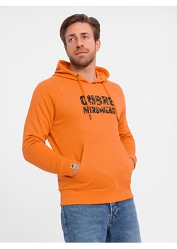 Męska bluza kangurka z kapturem i nadrukiem - pomarańczowa V1 OM-SSPS-0155 ze sklepu ombre w kategorii Bluzy męskie - zdjęcie 183664509