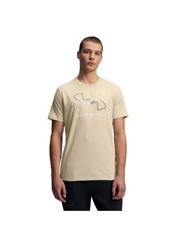 Męski t-shirt z nadrukiem Under Armour UA Gl Foundation Update SS - beżowy ze sklepu Sportstylestory.com w kategorii T-shirty męskie - zdjęcie 183666115