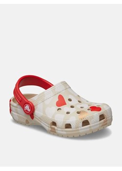 Crocs Chodaki &quot;Classic Heart&quot; w kolorze czerwono-beżowym ze sklepu Limango Polska w kategorii Klapki dziecięce - zdjęcie 183666499