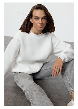 trendyol Bluza w kolorze białym ze sklepu Limango Polska w kategorii Bluzy damskie - zdjęcie 183676269