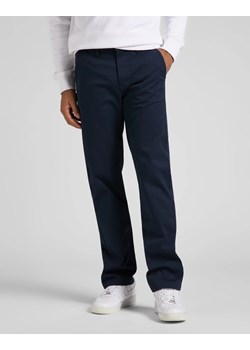 LEE MĘSKIE SPODNIE CHINO LEE REGULAR CHINO DEEP NAVY 112145530 ze sklepu YouNeedit.pl w kategorii Spodnie męskie - zdjęcie 183676686