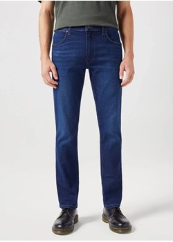WRANGLER MĘSKIE SPODNIE JEANSOWE WRANGLER GREENSBORO NIGHT SHADE 112350837 ze sklepu YouNeedit.pl w kategorii Jeansy męskie - zdjęcie 183676727