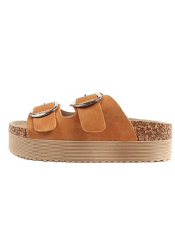 Klapki Lee Cooper LCW-25-35-3494L brązowe ze sklepu ButyModne.pl w kategorii Klapki damskie - zdjęcie 183677628