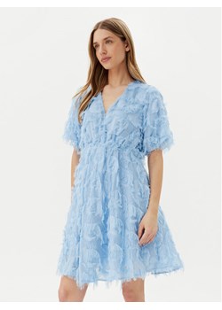 YAS Sukienka koktajlowa Pazylla 26037234 Błękitny Loose Fit ze sklepu MODIVO w kategorii Sukienki - zdjęcie 183678805