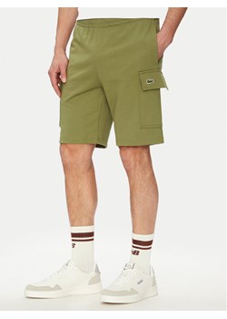 Lacoste Szorty sportowe GH9743 Khaki Regular Fit ze sklepu MODIVO w kategorii Spodenki męskie - zdjęcie 183679028