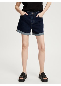 Cross Jeans Szorty dżinsowe w kolorze granatowym ze sklepu Limango Polska w kategorii Szorty - zdjęcie 183686896