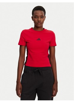adidas T-Shirt Essentials 3-Stripes JE1242 Czerwony Slim Fit ze sklepu MODIVO w kategorii Bluzki damskie - zdjęcie 183689349