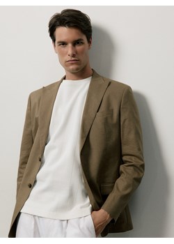 Reserved - Marynarka slim fit z dodatkiem konopi - warm olive ze sklepu Reserved w kategorii Marynarki męskie - zdjęcie 183691868