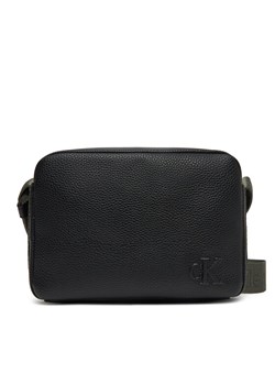 Saszetka Calvin Klein Jeans Cargo Camera Bag LV04G3081G Czarny ze sklepu eobuwie.pl w kategorii Torby męskie - zdjęcie 183692076