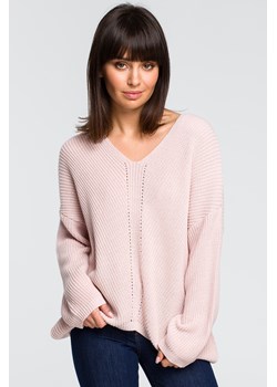 Sweter asymetryczny - różowy ze sklepu Cudmoda w kategorii Swetry damskie - zdjęcie 183696628