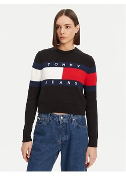 Tommy Jeans Sweter Center Flag DW0DW19335 Czarny Regular Fit ze sklepu MODIVO w kategorii Swetry damskie - zdjęcie 183701087