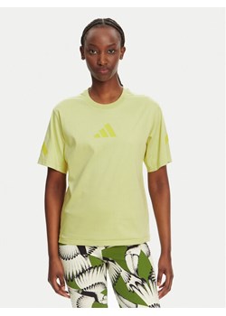adidas T-Shirt Z.N.E. JC5400 Żółty Regular Fit ze sklepu MODIVO w kategorii Bluzki damskie - zdjęcie 183701179