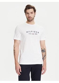 Tommy Hilfiger T-Shirt Fathers Day MW0MW39356 Biały Regular Fit ze sklepu MODIVO w kategorii T-shirty męskie - zdjęcie 183706356