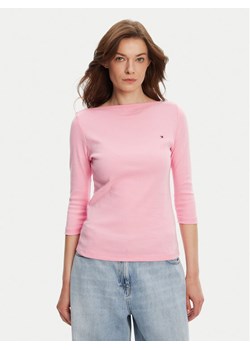Tommy Hilfiger Bluzka New Cody WW0WW40589 Różowy Slim Fit ze sklepu MODIVO w kategorii Bluzki damskie - zdjęcie 183706519