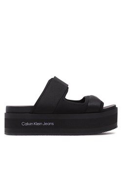 Klapki Calvin Klein Jeans Flatporm Sandal Webb YW0YW01074 Czarny ze sklepu eobuwie.pl w kategorii Klapki damskie - zdjęcie 183709569