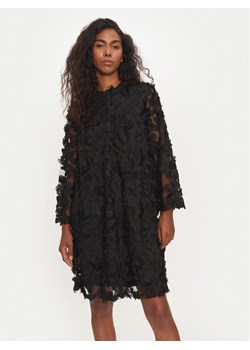 YAS Sukienka koktajlowa Arly 26036198 Czarny Loose Fit ze sklepu MODIVO w kategorii Sukienki - zdjęcie 183725185