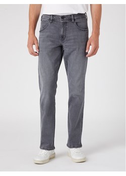 Wrangler Jeansy Greensboro W15Q29Z47 112330502 Szary Straight Leg ze sklepu MODIVO w kategorii Jeansy męskie - zdjęcie 183725208