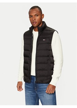 Tommy Jeans Bezrękawnik DM0DM20663 Czarny Regular Fit ze sklepu MODIVO w kategorii Kamizelki męskie - zdjęcie 183726398