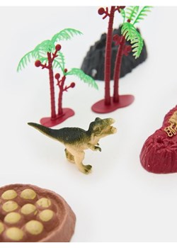 Sinsay - Figurki dinozaurów z akcesoriami - wielobarwny ze sklepu Sinsay w kategorii Zabawki - zdjęcie 183742419