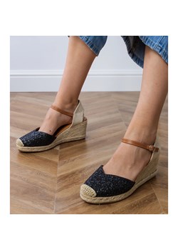 Czarne sandały brokatowe na koturnie ze sklepu ButyModne.pl w kategorii Espadryle damskie - zdjęcie 183748217