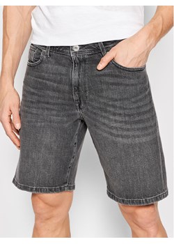 Selected Homme Szorty jeansowe Alex 16083154 Szary Regular Fit ze sklepu MODIVO w kategorii Spodenki męskie - zdjęcie 183758826