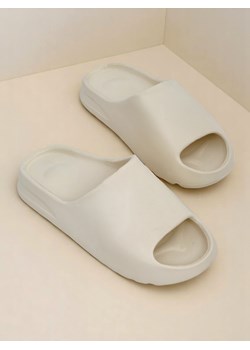 Royalfashion Damskie klapki na płaskiej podeszwie Easy Breeze ze sklepu royalfashion.pl w kategorii Klapki damskie - zdjęcie 183762807